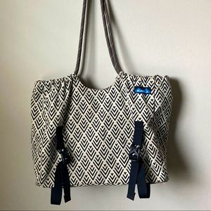 Kavu “Poser” Bag with Yoga Mat Straps